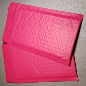 20x Hot Pink Bubble Mailers